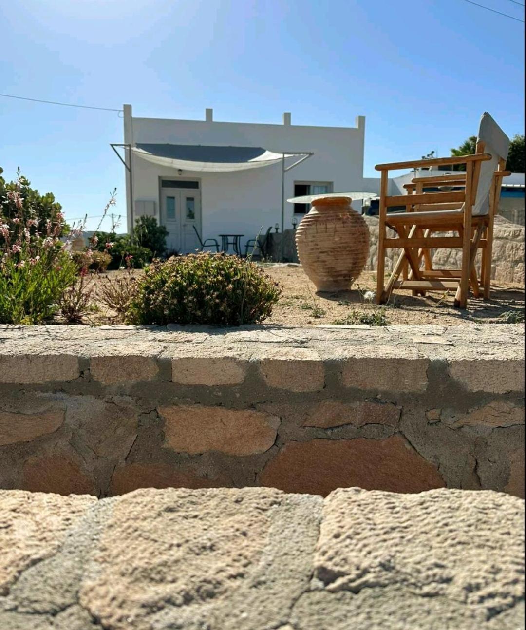 Sea, Sunset & Garden View Parasporos Houses, Milos Adamantas  Exterior photo